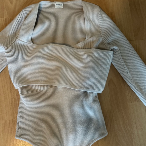 Abercrombie & Fitch cream long sleeve bodysuit XL - Picture 2 of 6